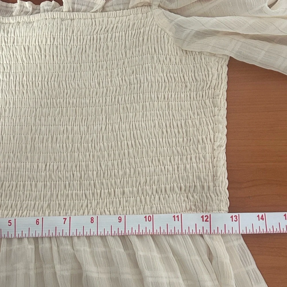 Moon River Cream Smocked Puff-Sleeve Tiered Maxi Dress - Picture 10 of 14
